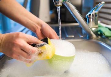 <p>to wash the dishes</p>