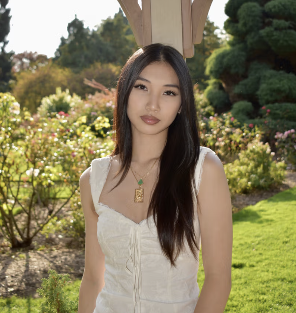 <p><span style="line-height: 22.0875px;">Brother Lai (Monica)</span></p>