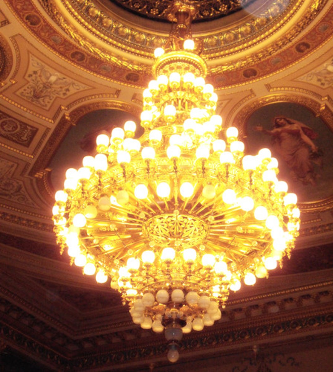 <p>un lustre</p>
