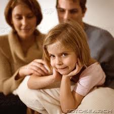 <p>con một (trong gia đình)</p><p>(I am ___; I sometimes wonder what it would be like to have a brother or sister.)</p>