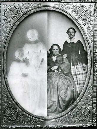 <p>Give the name of this photographic process.</p>