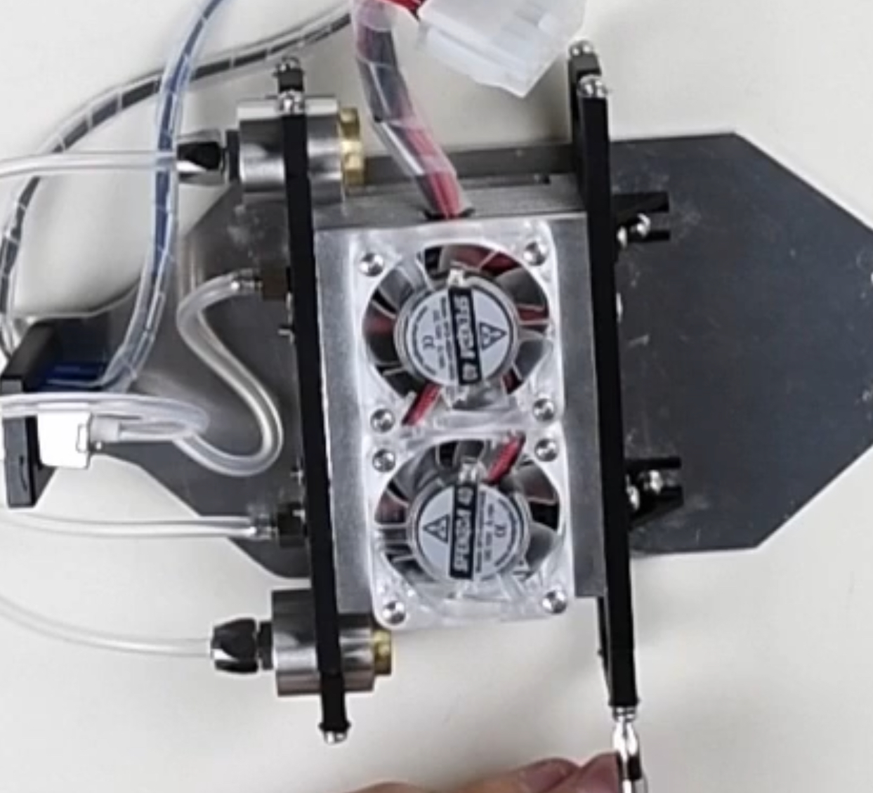<p>Cooling fan - moves air through the fuel cell system to remove heat and keep the fuel cell operating efficiently</p>
