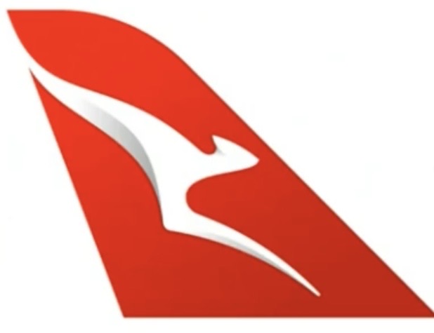 <p>QANTAS AIRWAYS (Queensland and Northern Territory Aerial Services)</p>