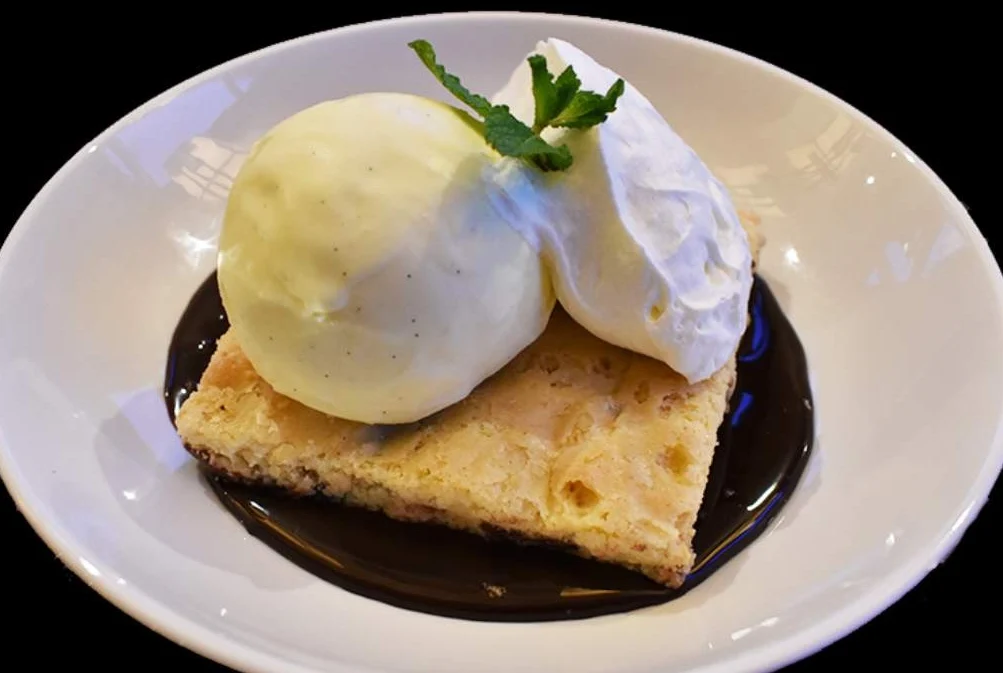 <p>white chocolate brownie</p>