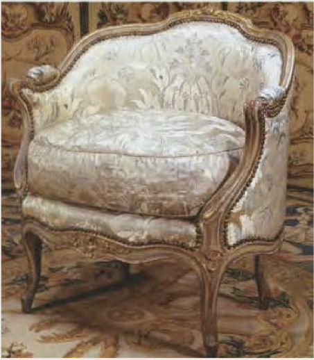 <p>- designed for women wearing wide skirts</p><p>- low arms and decorative carving</p>