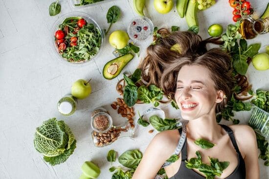 <p>vegan (n) <span>/ˈviːɡən/</span></p>