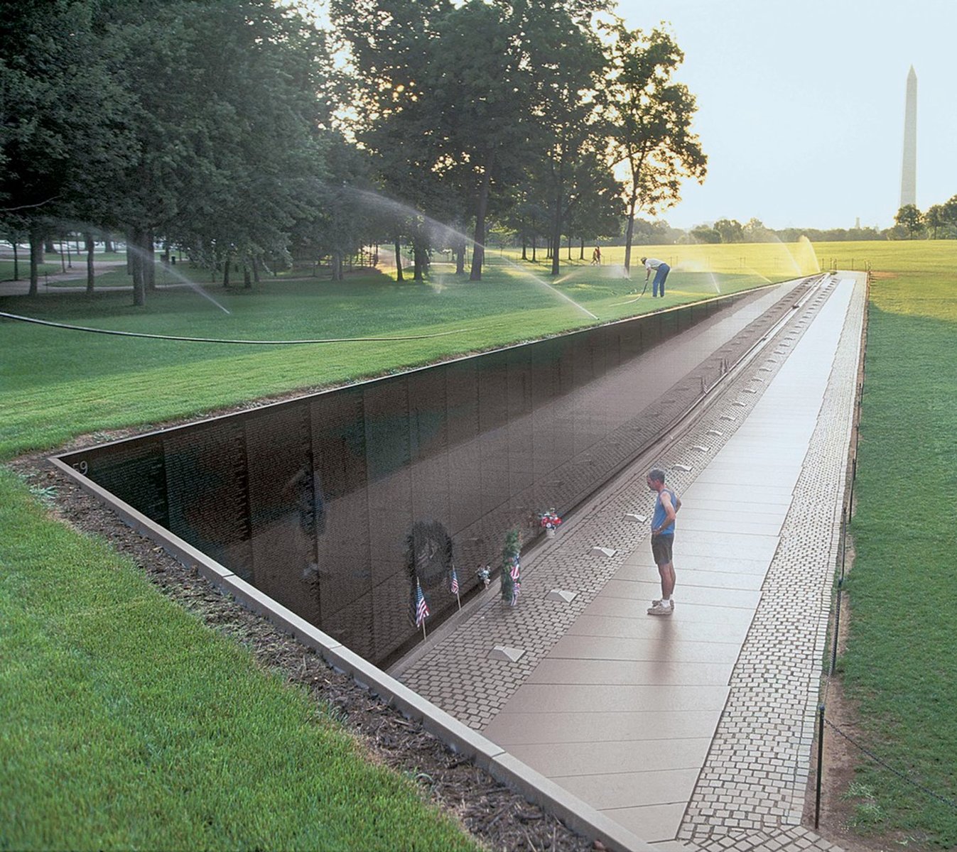 <p>Maya Lin, Vietnam Veterans Memorial, Washington, D.C.</p>
