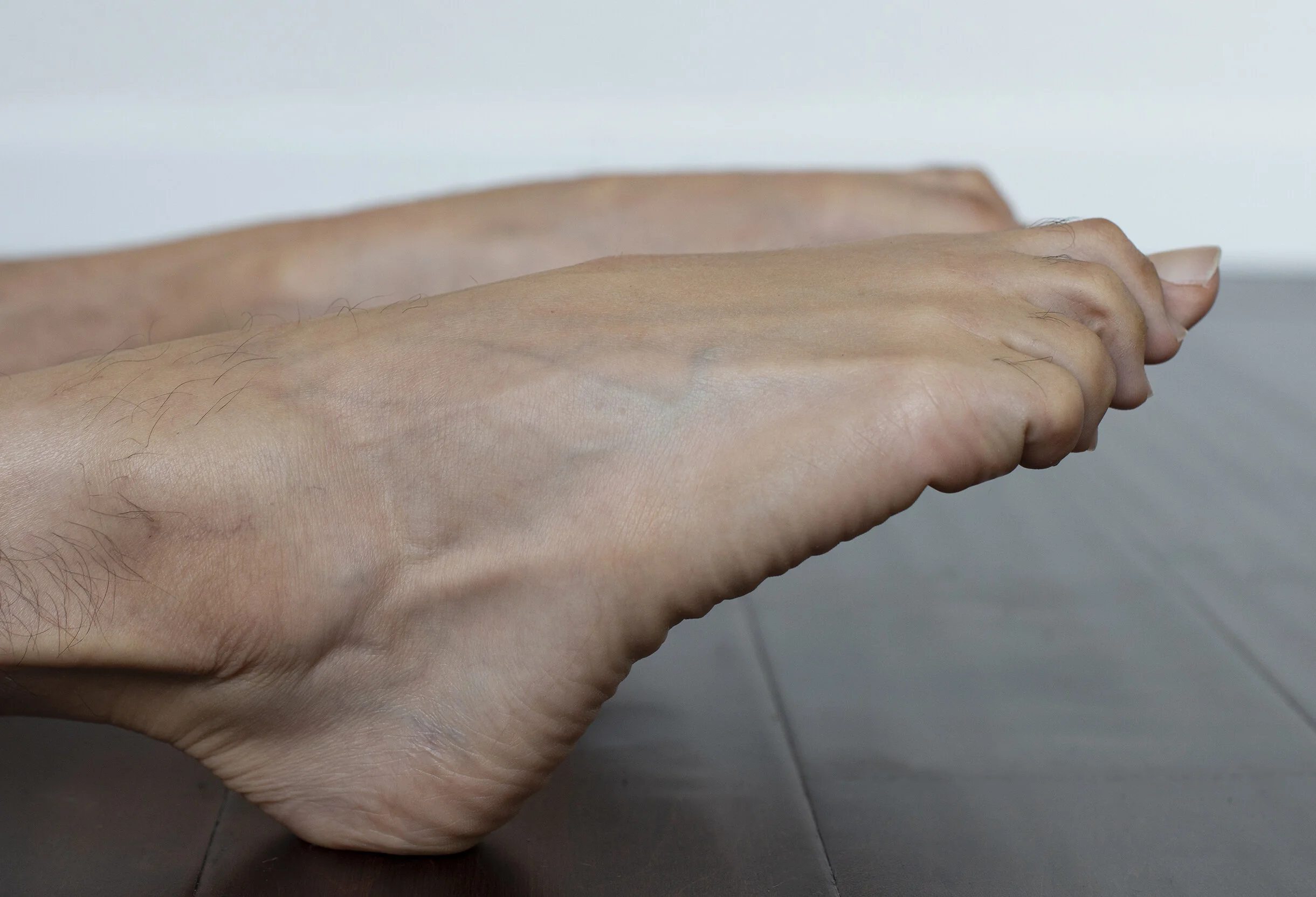 <p>relaxing/pointing the foot</p>