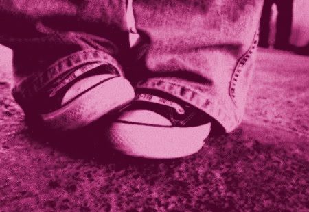 <p><span style="color: rgb(0, 0, 0);"><mark data-color="#edff00" style="background-color: rgb(237, 255, 0); color: inherit;">Escola, textos formais, jornais, documentos e trabalhos acadêmicos.</mark></span></p>