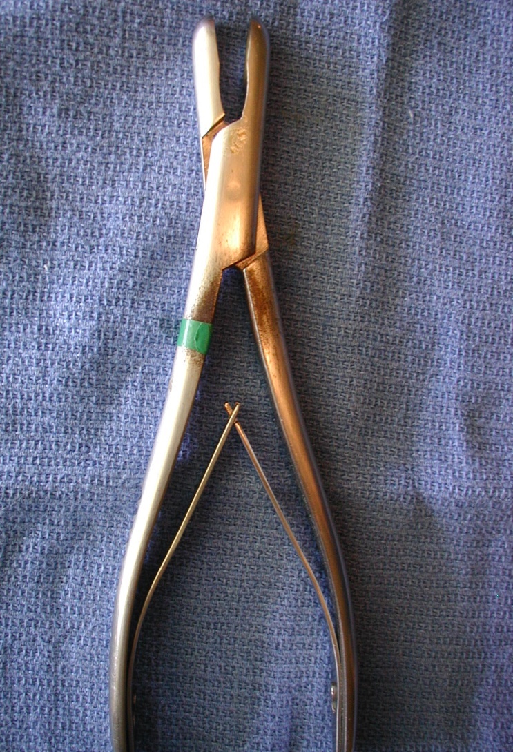 <p>What is the name of this intrument?</p>