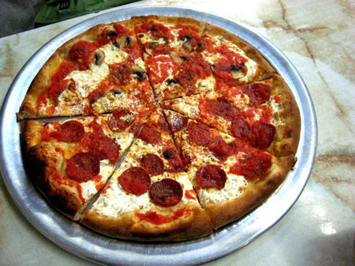 <p>puedan</p>