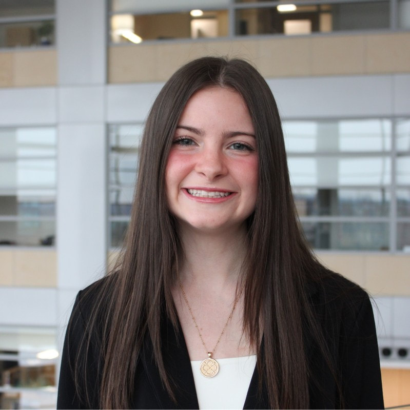 <p><span style="background-color: transparent; font-family: "Times New Roman", serif;"><strong>Molly Prendergast</strong></span></p>