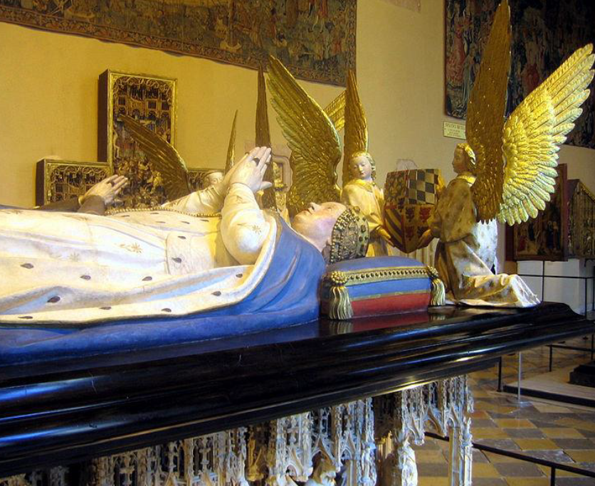 <p><strong>náhrobky Jana Nebojácného a Markéty Bavorské</strong></p><p></p>