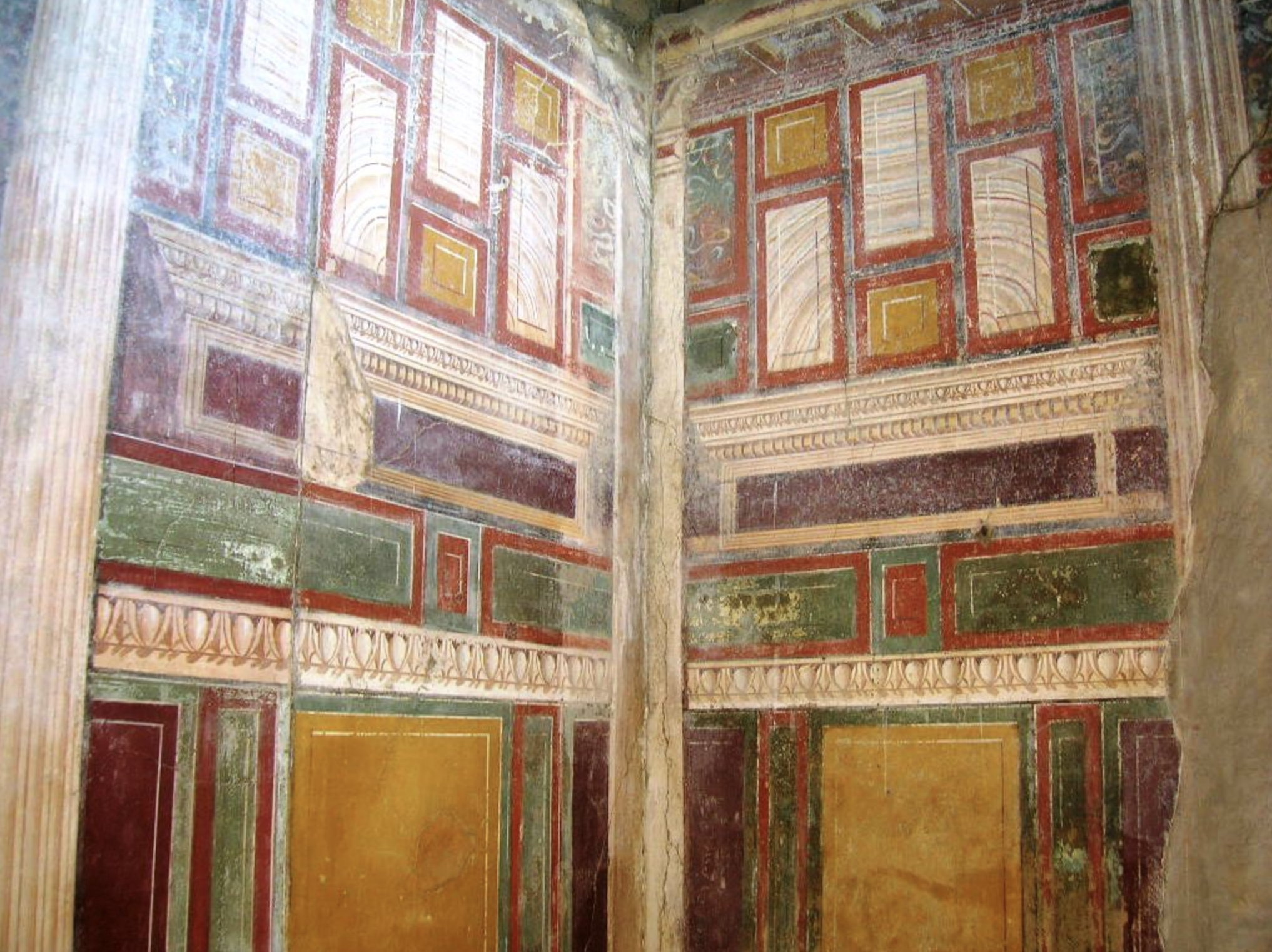 <p>First Pompeian Style</p>