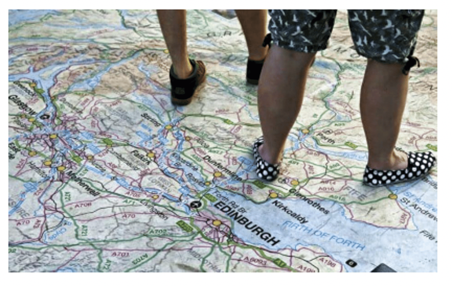 <p>Difficulty comprehending the relationship of one location to another</p>