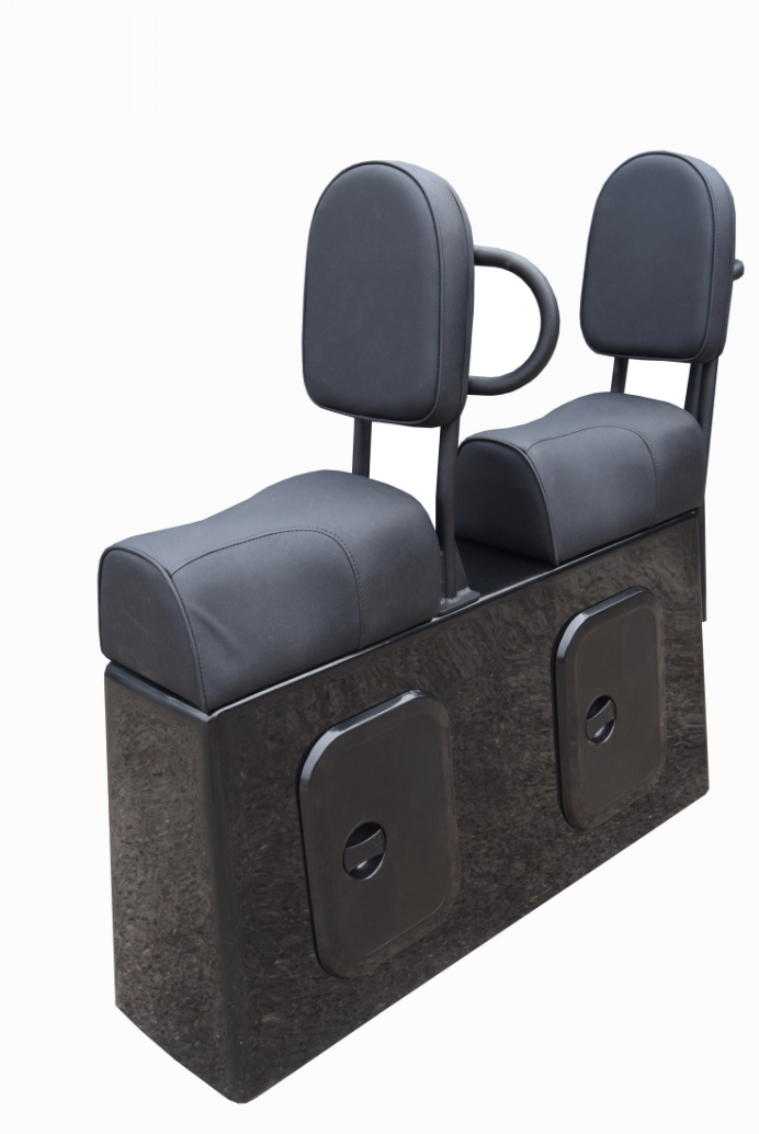 <p>Jockey Seat</p>