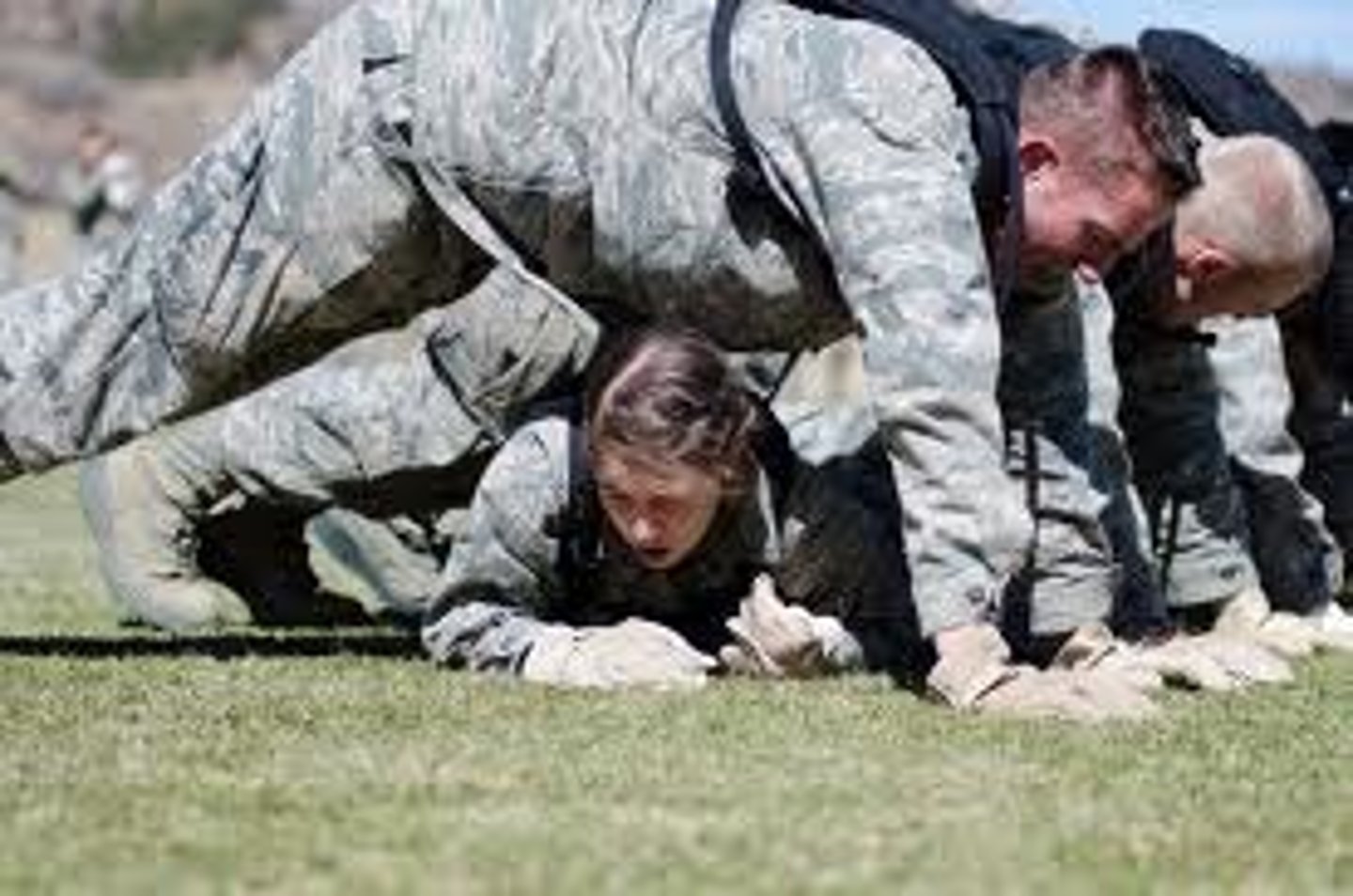 <p>(n) sự thử thách</p><p>= a difficult or painful experience</p>
