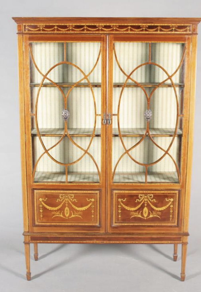 <p>• Straight slender legs</p><p>• Refined geometry</p><p>• Elegant lightweight appearance</p>