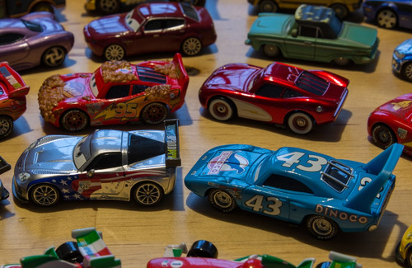 <p>How are metal toys made?</p>