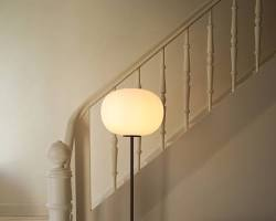Floor lamp