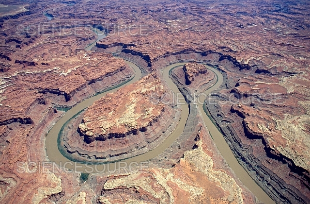 <p>incised meanders appear </p>