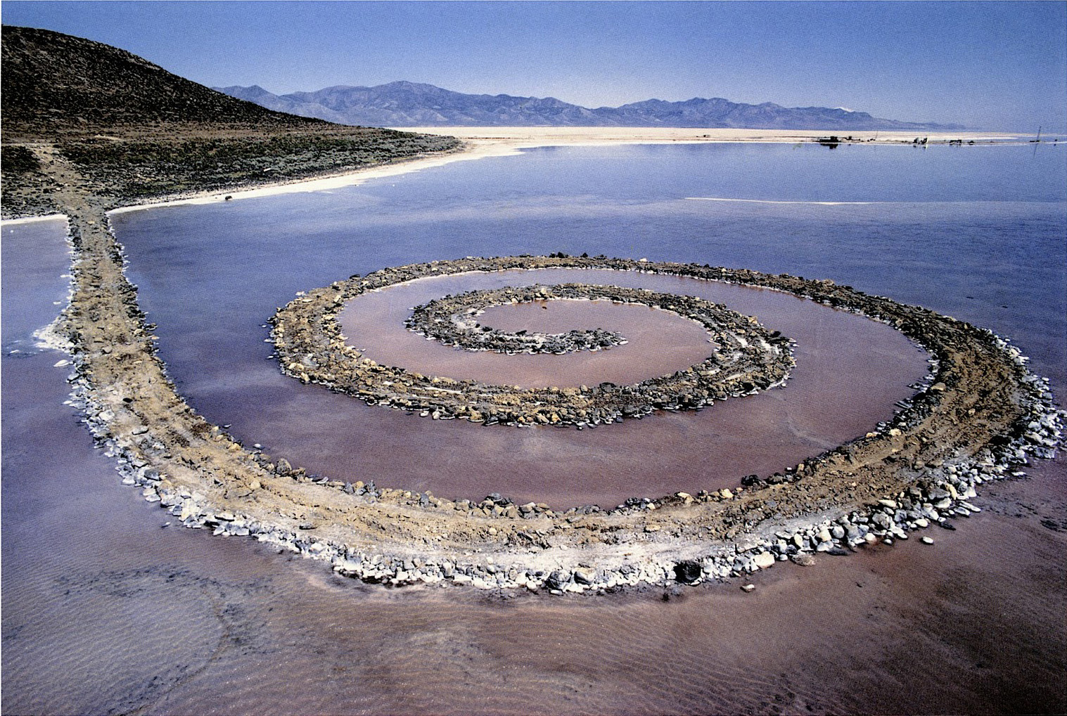 <p><span>Spiral Jetty, Great Salt Lake, Utah Artist</span></p>