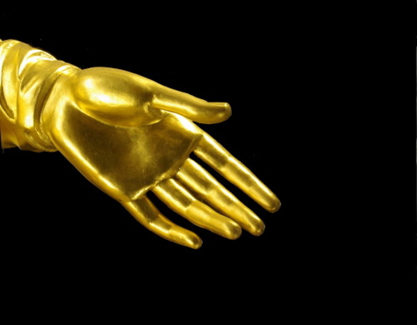 <p>golden</p>