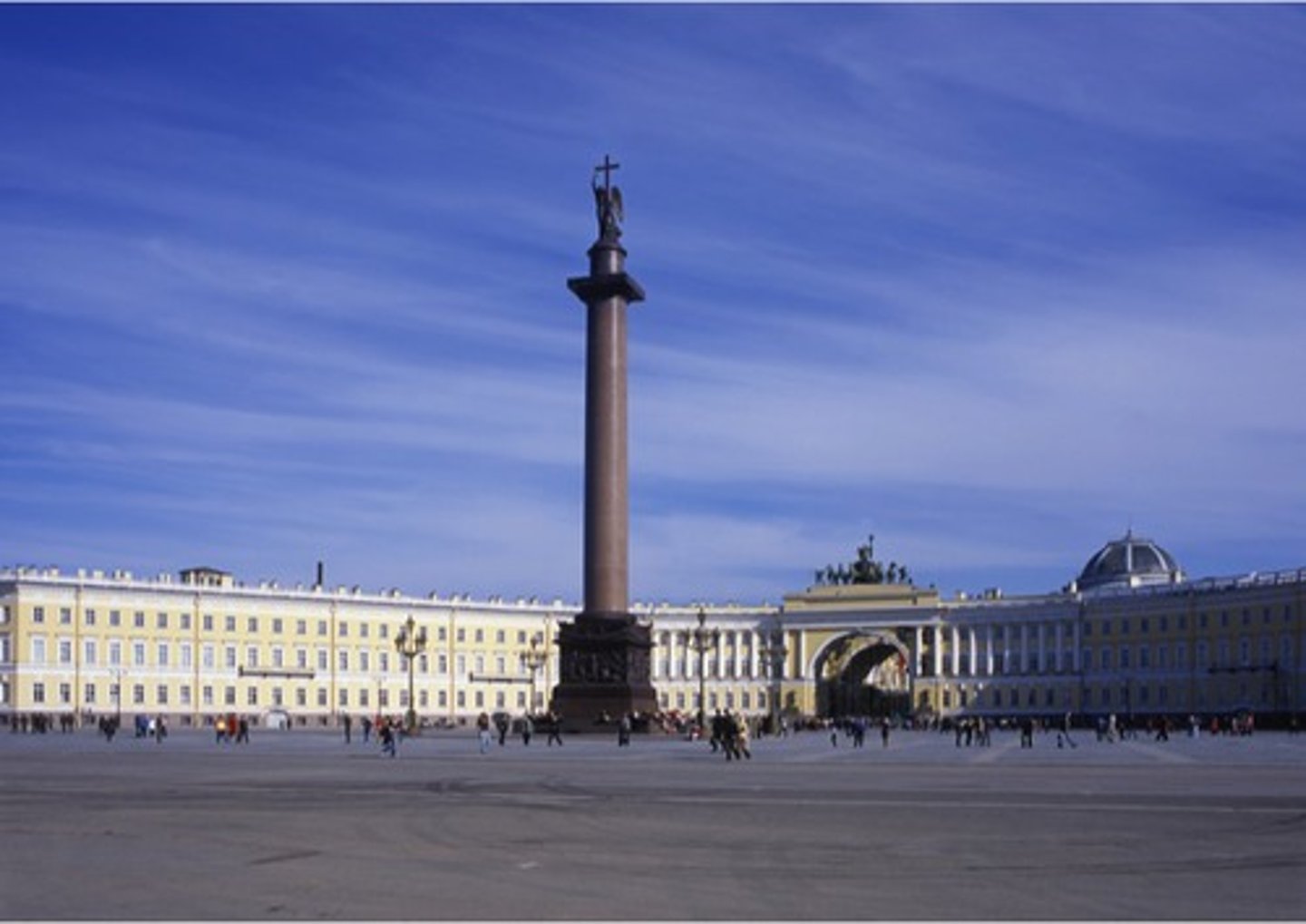 <p>TRANSLATION: Дворцовая площадь</p><p>DEFINITION: The main city square of St. Petersburg, Russia, and of the former Russian Empire.</p><p>EXAMPLE: The main Christmas tree in .................. is always huge and beautifully decorated. Главная елка на ДВОРЦОВОЙ ПЛОЩАДИ всегда огромная и красиво украшена.</p>