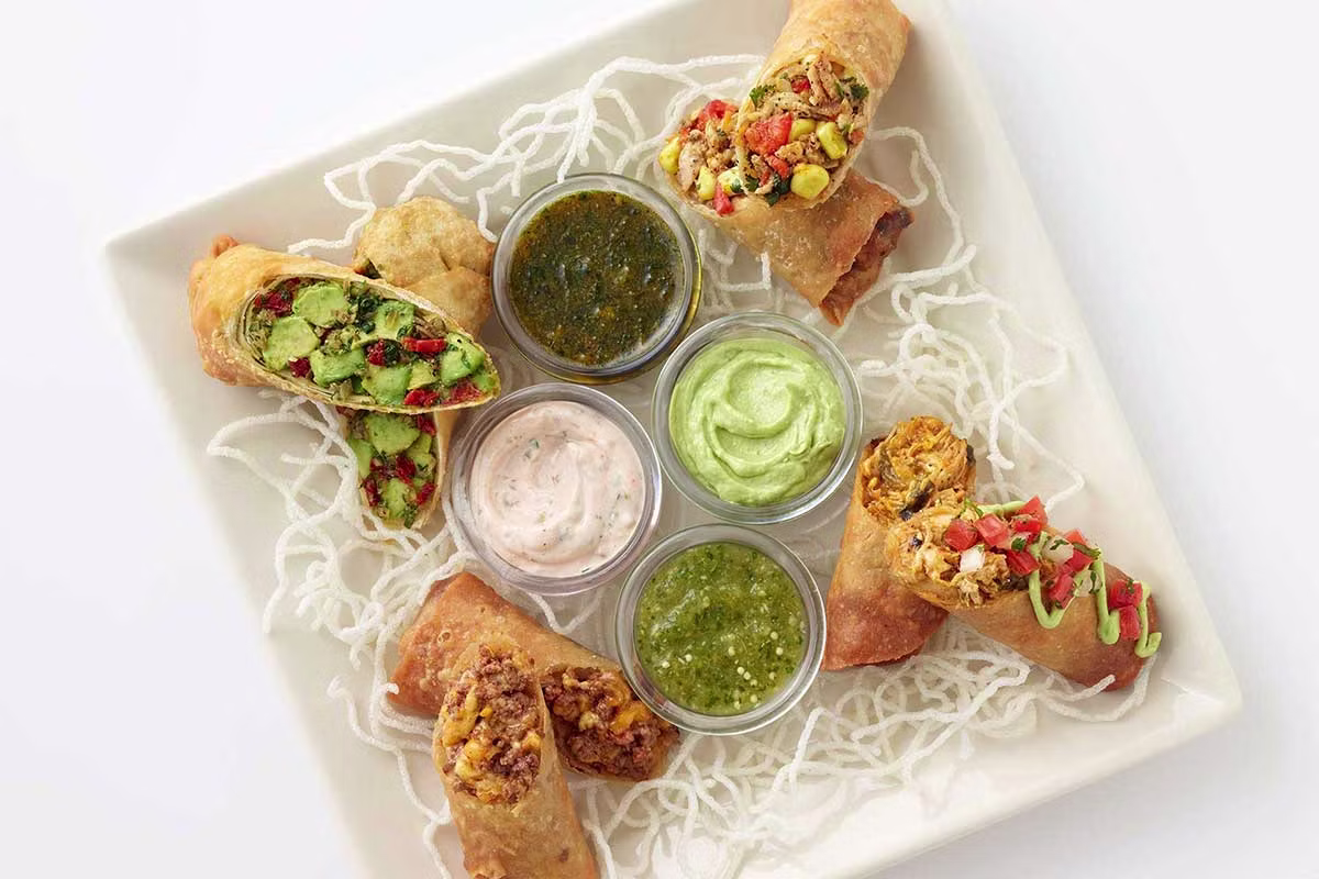 <p>Egg roll Sampler</p>