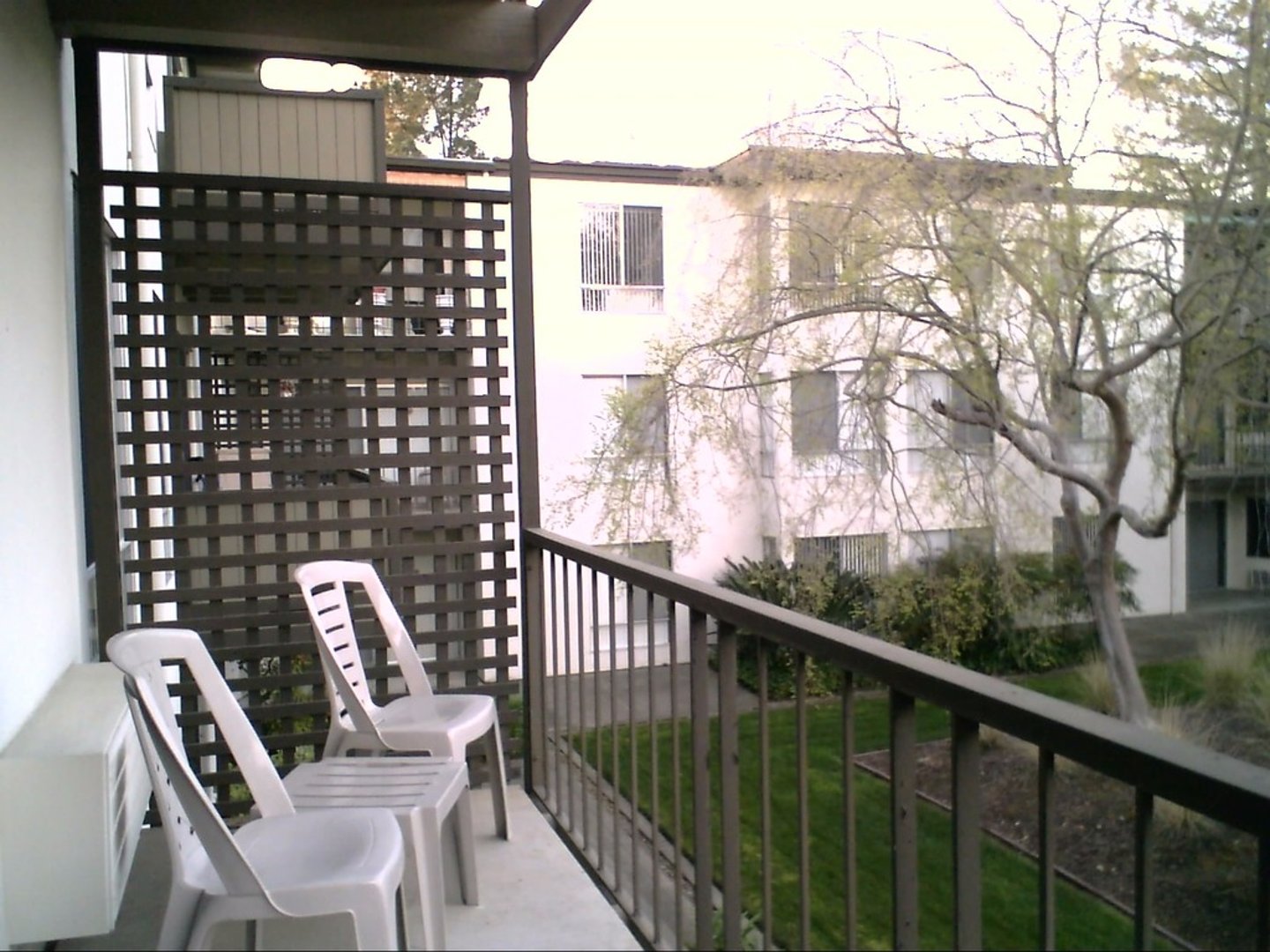<p>balcony</p>