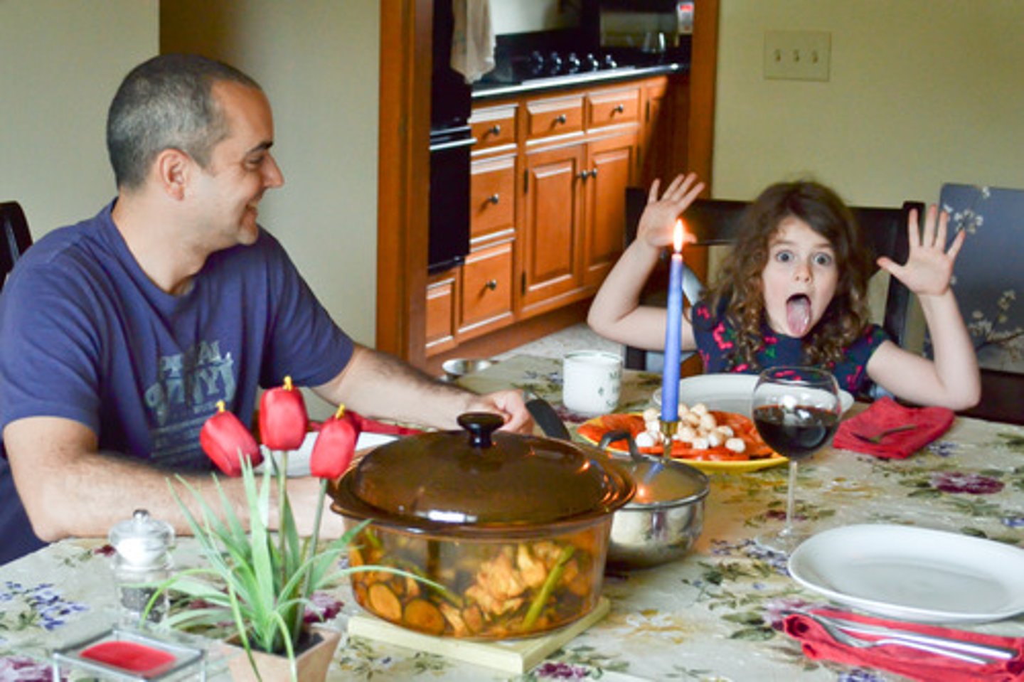 <p>i am going to have dinner with my family</p>