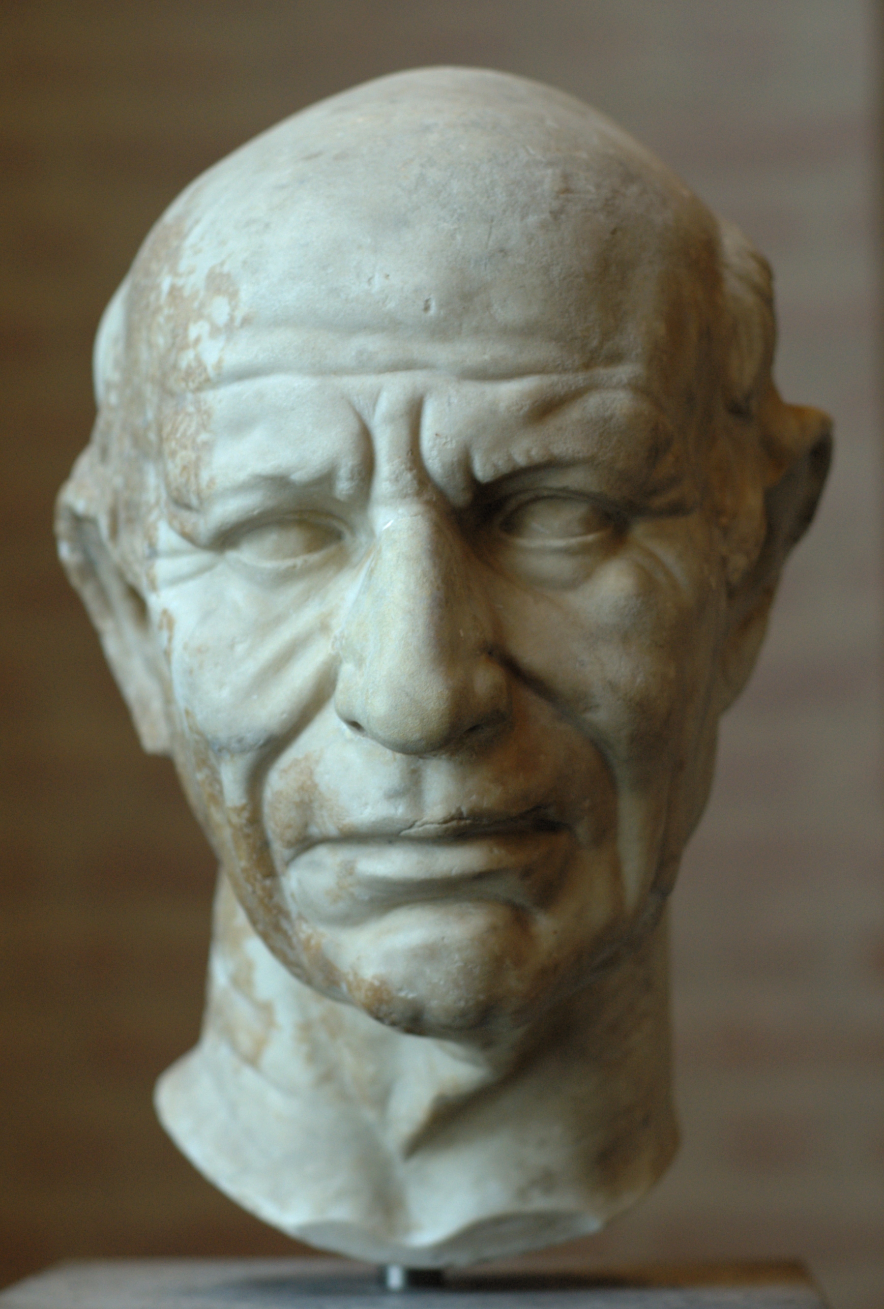 <p>the style of portraiture favored during the Republic in which the subjects were portrayed in a super-realistic likeness (“true”)</p>