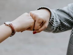 <p>trân trọng hơn những gì tôi có ngày hôm nay</p>