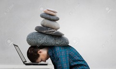 <p>nó khiến tôi chịu rất nhiều áp lực</p>