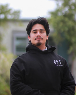 <p>Oscar Valeriano</p>