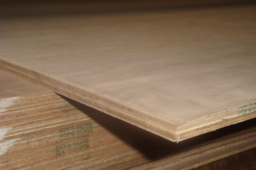 <p>Plywood</p>
