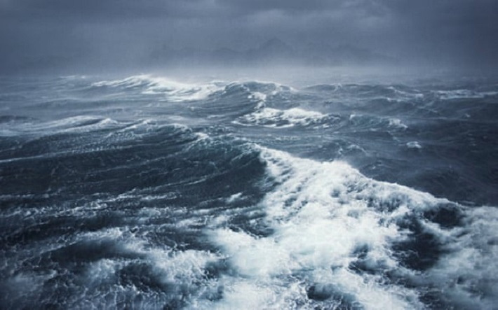 <p>churn (v)</p>