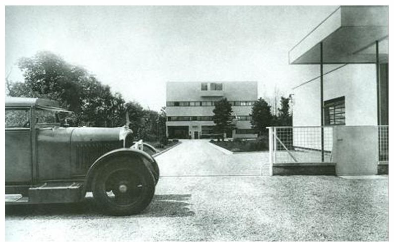 <p>N - S - A - L</p>