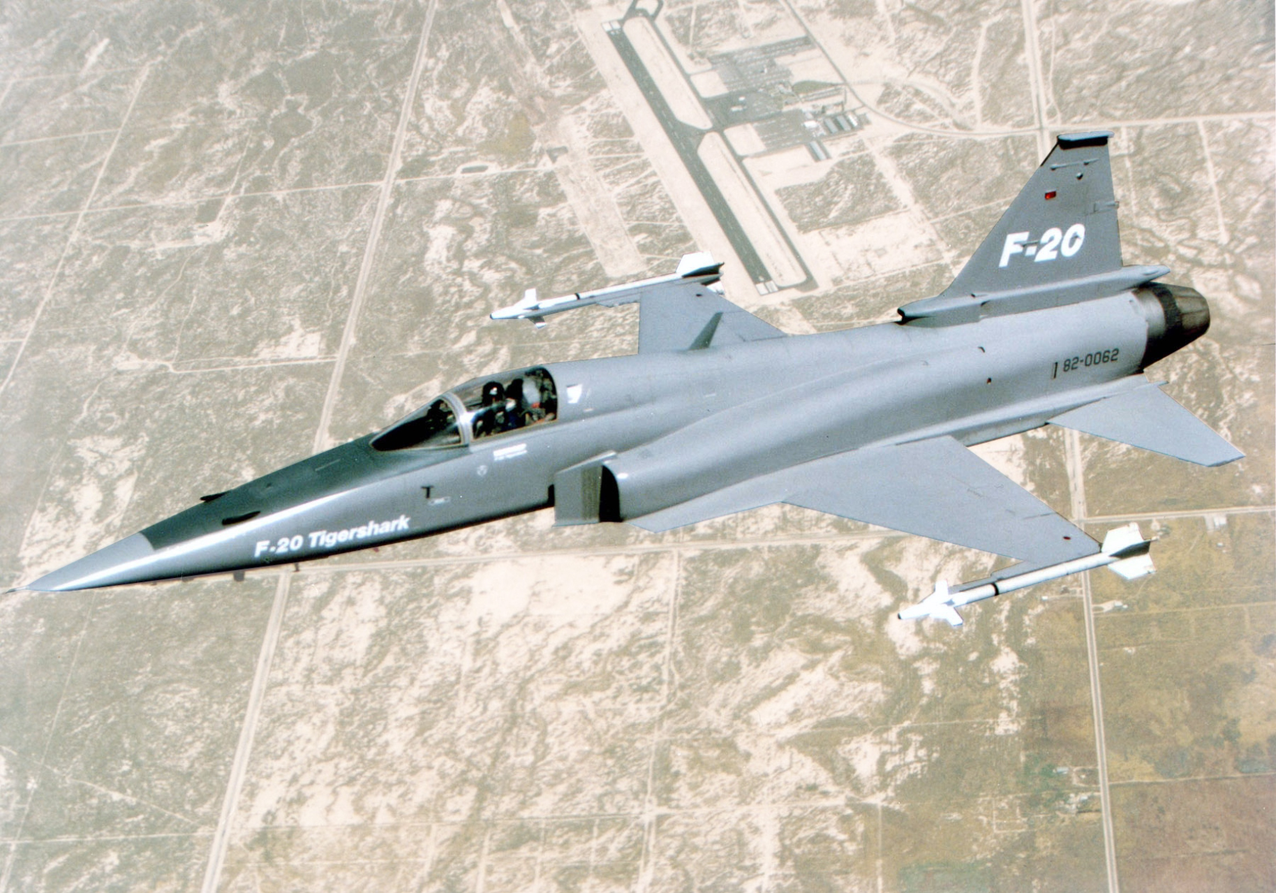 <p>What plane is this? Q</p>