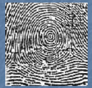 <p>Symmetric deltas, circlular pattern</p>