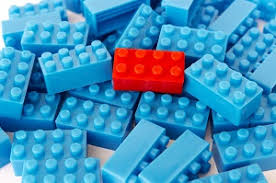 <p><strong>Obvious </strong></p>