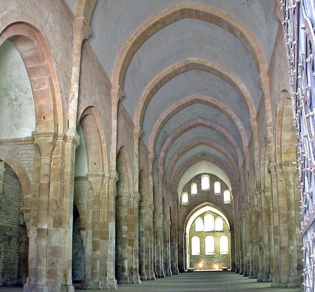 <p>What is this? Romanesque or Gothic? Where is it located?</p>