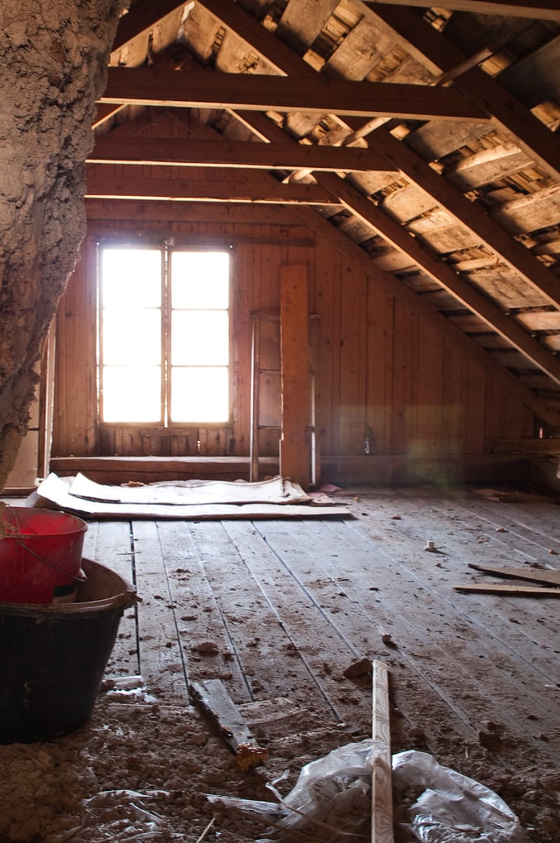 <p>attic</p>