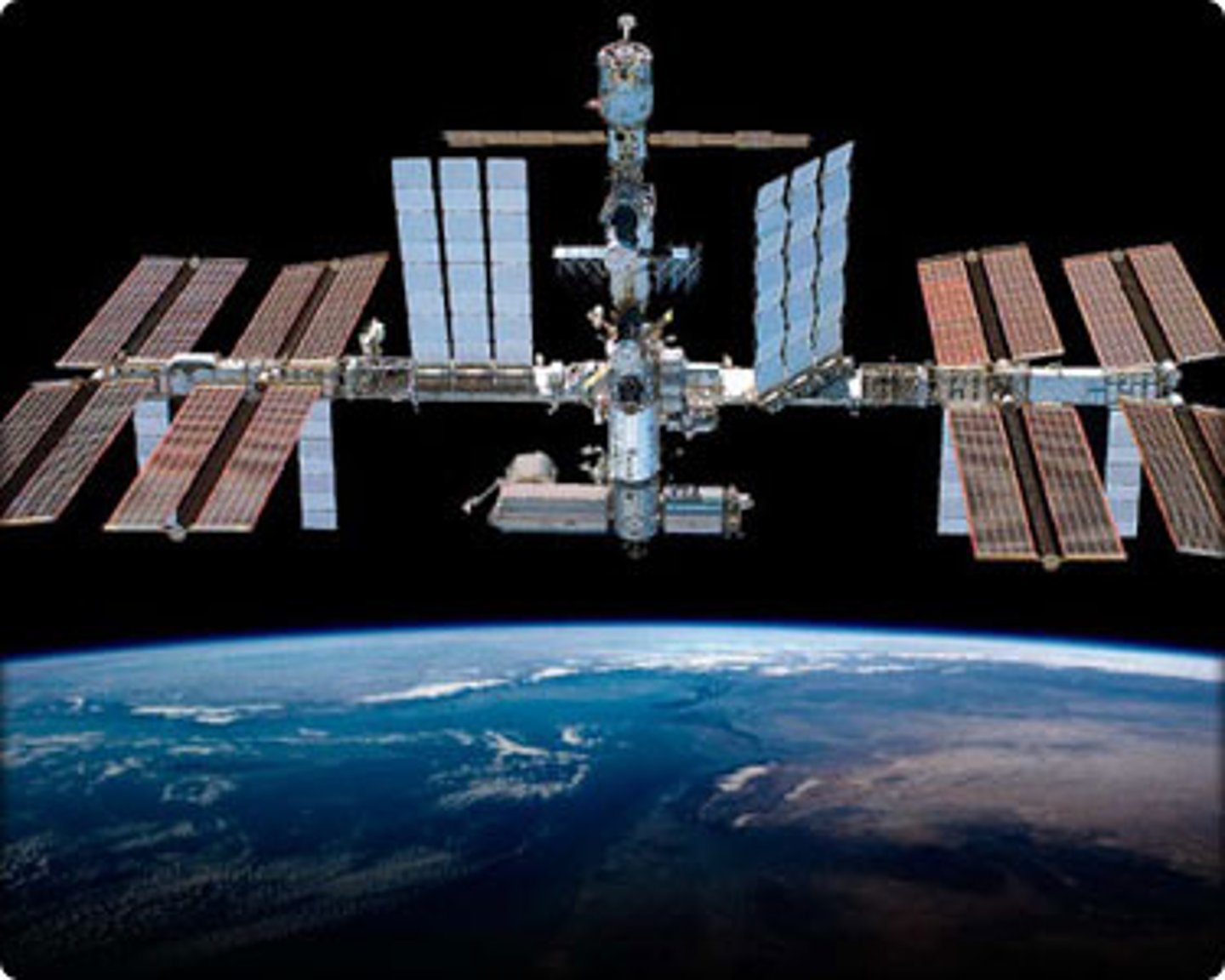 <p>une station spatiale</p>