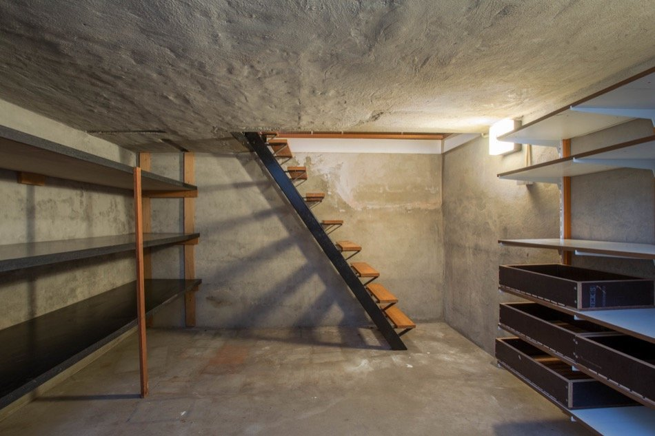 <p>basement</p>