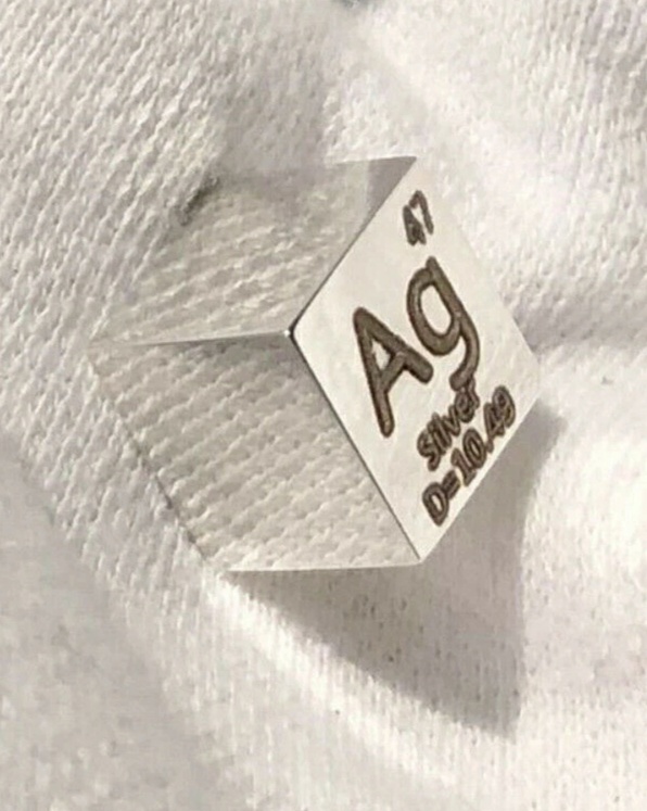<p>99.99% 4N   Ag</p>
