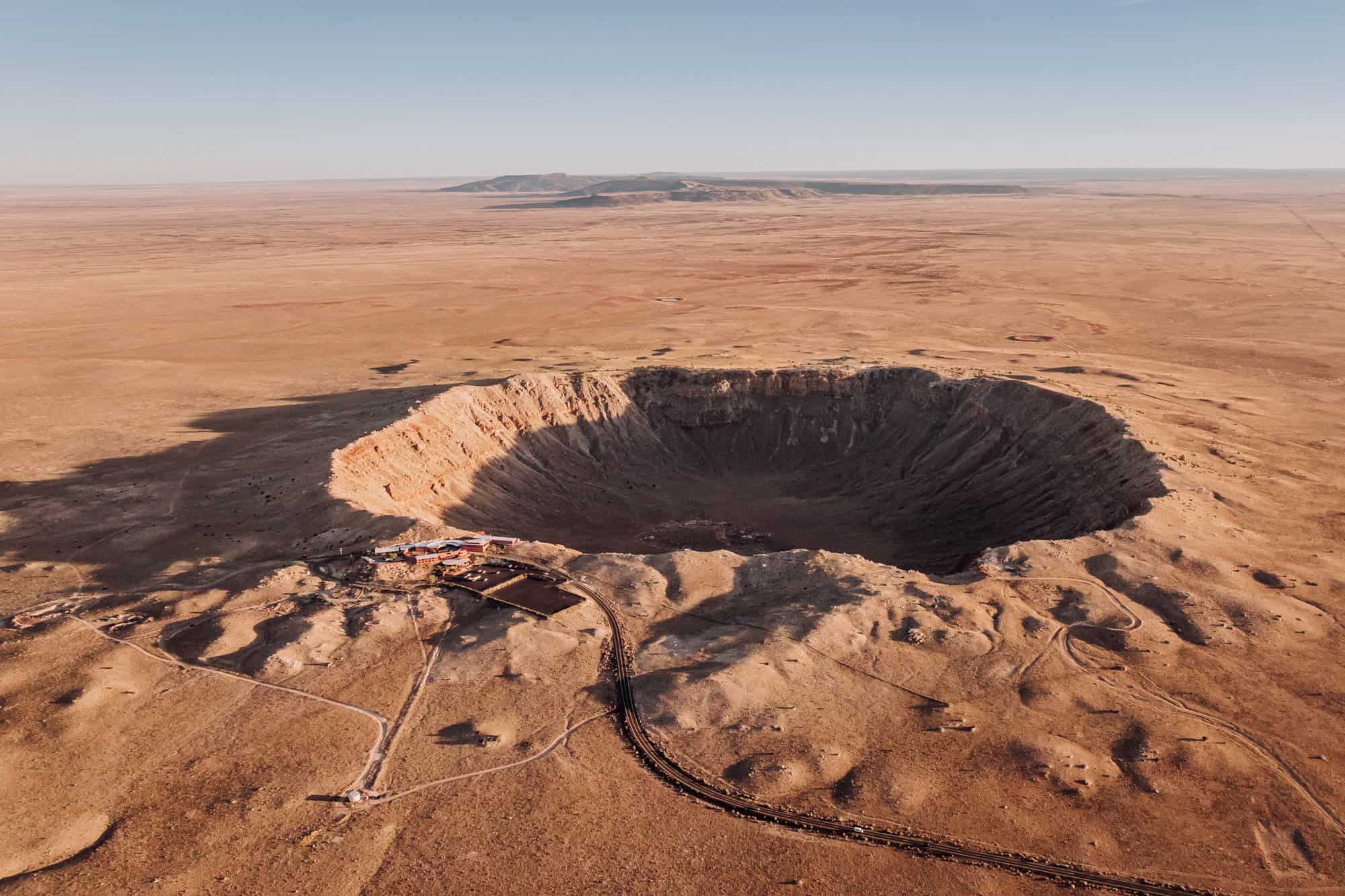 <p>crater (n) /ˈkreɪtə/</p>