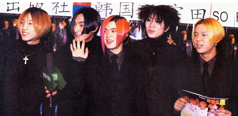 <p>Expansion into China and Japan; first overseas concerts; start of global K-pop popularity</p>