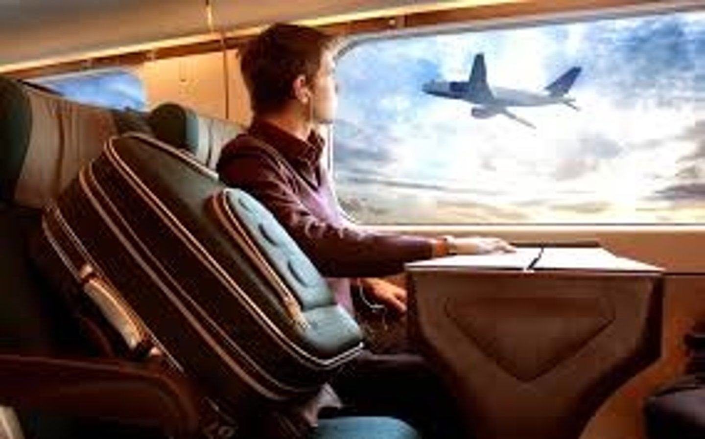 <p>I like traveling</p>