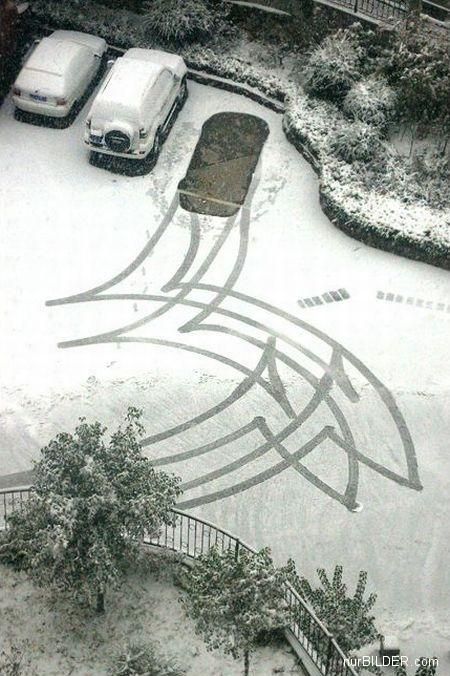 <p>Skid (verb)</p>